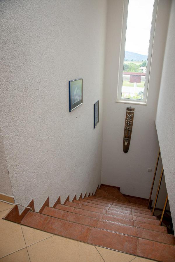 Villa Beni - 4 Bedroom Private House By Flаt Manаger Łozenec Zewnętrze zdjęcie